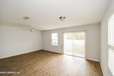 570 Eiseman Way, Jacksonville, FL 32216 - photo 3