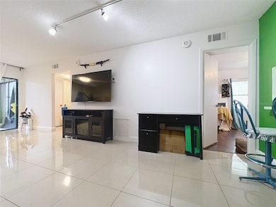 3232 Candle Ridge Dr unit 104, Orlando, FL 32822 - photo 7