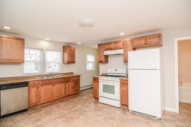 30 Jacques St, Lowell, MA 01850 - photo 7