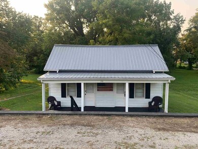 26 Kinsey Ave unit 2, Burnside, KY 42519 - photo 2