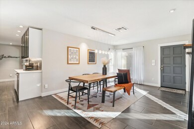 Dining/Entertaining