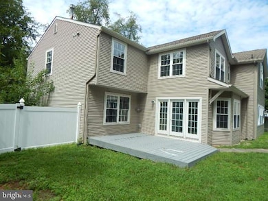 127 Holly Ave, Berlin, NJ 08009 - photo 3