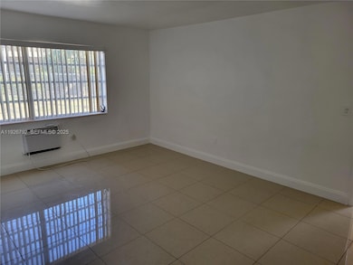 11935 NE 19th Dr unit 4, North Miami, FL 33181 - photo 7