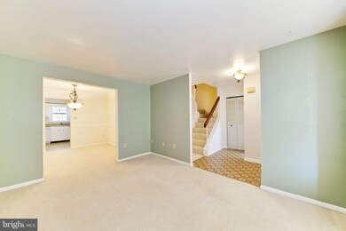 3062 Southern Elm Ct, Fairfax, VA 22031 - photo 6