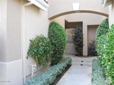 Bannister-walkway
