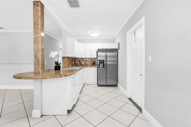 Open floor kitchen