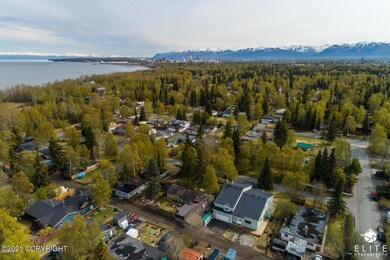 2452 Tulik Dr, Anchorage, AK 99517 - photo 3