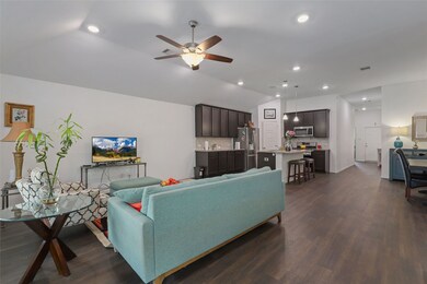 325 Linedale Ave, Magnolia, TX 77354 - photo 7