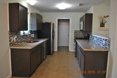 5907 Sattler Park Dr, Houston, TX 77086 - photo 4