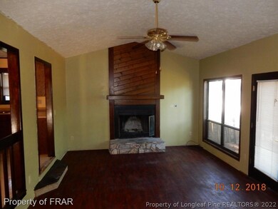 4480 Kinkead Ct, Fayetteville, NC 28314 - photo 4