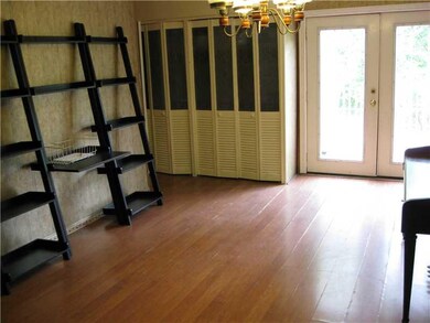 Living Room. two decks off  the living room