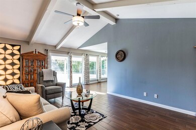 916 Springdale Rd, Bedford, TX 76021 - photo 4