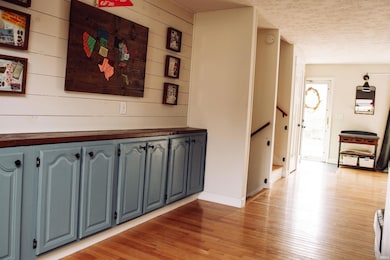 1211 E Prairie Dr, Bloomington, IN 47408 - photo 7