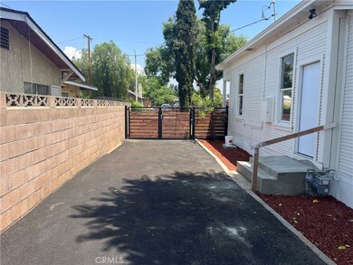 1231 Webster St, Redlands, CA 92374 - photo 4