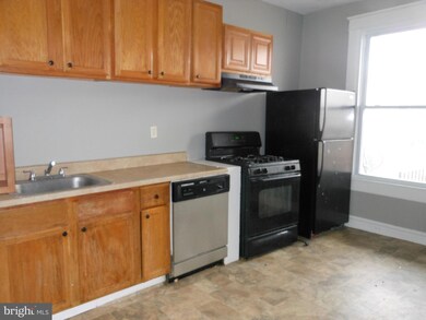 714 N Linwood Ave, Baltimore, MD 21205 - photo 4