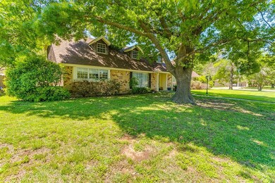 1004 Berkley Dr, Cleburne, TX 76033 - photo 2