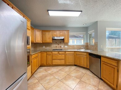 15603 Lago Villa Dr, Tomball, TX 77377 - photo 6