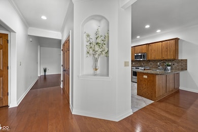 4948 Anna Maria Dr, Columbus, IN 47203 - photo 4