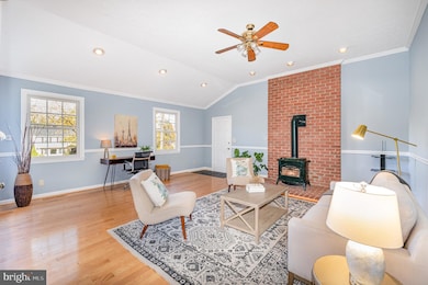 233 W Timonium Rd, Lutherville Timonium, MD 21093 - photo 2