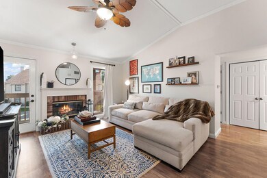 3501 Timberbridge Dr unit F, Valparaiso, IN 46383 - photo 2