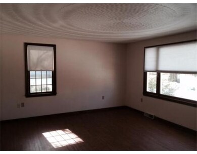 53 Dutcher St unit 55, Hopedale, MA 01747 - photo 5