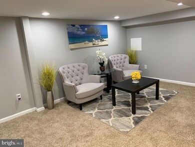 6718 Clinglog St, Capitol Heights, MD 20743 - photo 3