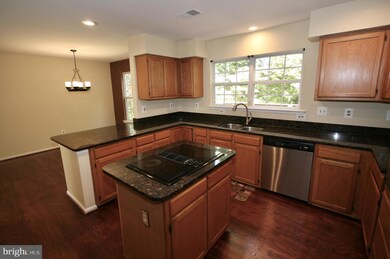 14523 Delcastle Dr, Bowie, MD 20721 - photo 3