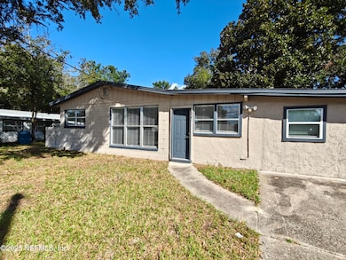 2921 Mansion Rd, Jacksonville, FL 32277 - photo 3