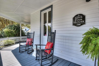 501 Buncombe St, Edgefield, SC 29824 - photo 5