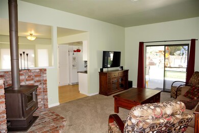 Living Room (1)