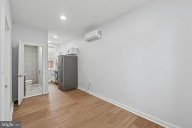 251 S 44th St unit 2, Philadelphia, PA 19104 - photo 4