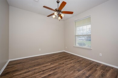 3912 Chimney Rock Dr, Denton, TX 76210 - photo 6