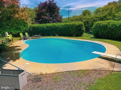 400 Tanglewood Dr, Sykesville, MD 21784 - photo 5