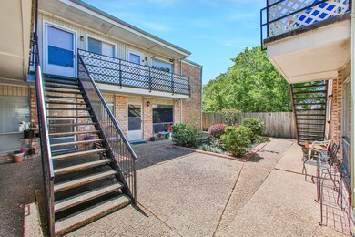 7606 Joplin St, Houston, TX 77087 - photo 3