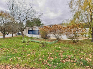 11 Nut Hatch Ln, Keene, NH 03431 - photo 2