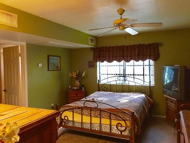 Spacious Mstr Retreat