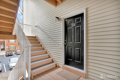 524 Coppola Dr, South Plainfield, NJ 07080 - photo 5