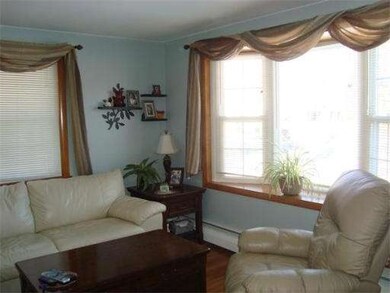 34 Pine Grove Cir, Uxbridge, MA 01569 - photo 6