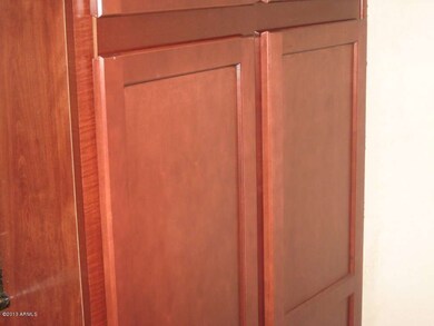 Upgraded kitchen cabinets