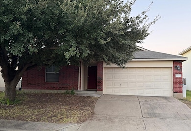 18420 Wind Tree Ln, Elgin, TX 78621 - photo 2