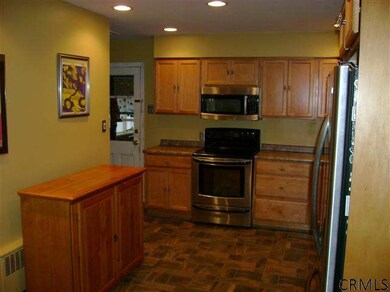 34 Hudson Ave, Delmar, NY 12054 - photo 3