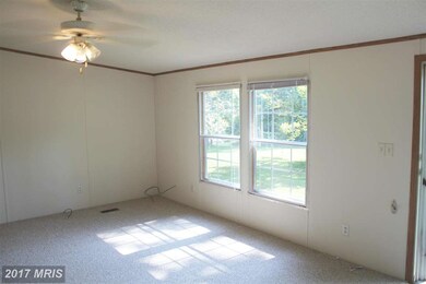 800 Frontier Dr, Bunker Hill, WV 25413 - photo 7