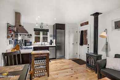 419 Kiowa unit 3, Flagstaff, AZ 86001 - photo 7