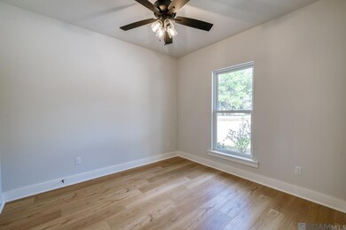 8739 Lockhart Rd unit 3-F, Denham Springs, LA 70726 - photo 5