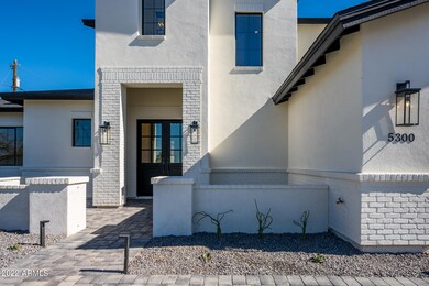5300 E Lewis Ave Phoenix-3