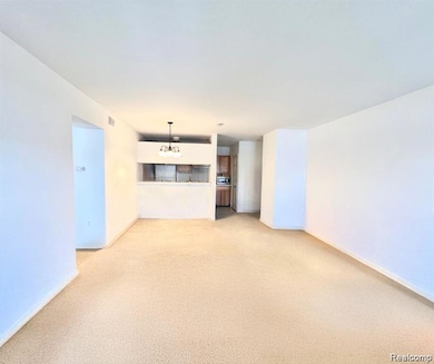 2664 S Knightsbridge Cir unit 17, Ann Arbor, MI 48105 - photo 7