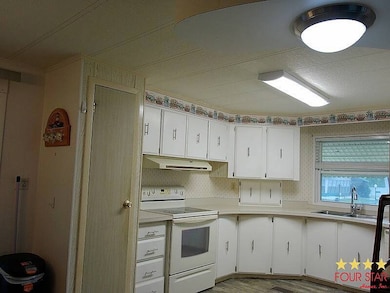 206 Bittersweet Dr, Debary, FL 32713 - photo 2