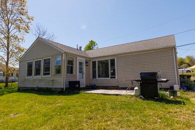 15 Cranch St, East Weymouth, MA 02189 - photo 3
