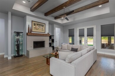 152 Stanford Ln, Springtown, TX 76082 - photo 6