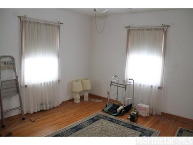 8925 Dupont Ave S, Bloomington, MN 55420 - photo 3